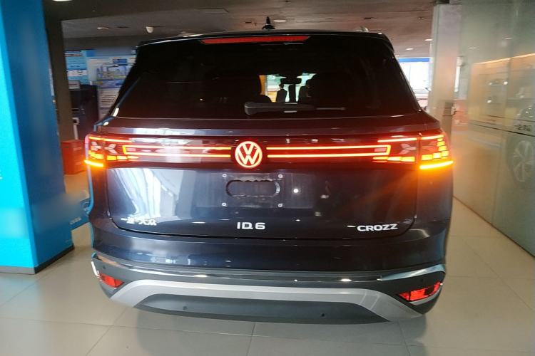 Used Volkswagen ID.6 CROZZ 2024 PRO Model