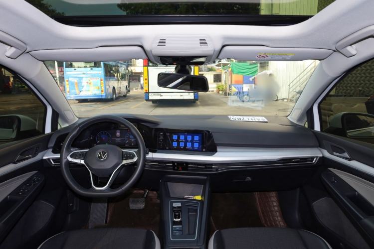 Used Volkswagen Golf 2021 200TSI DSG Pro
