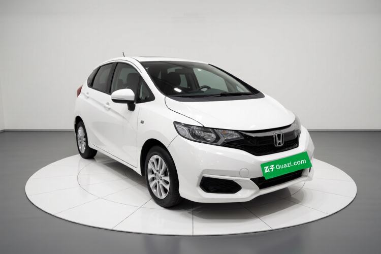 Used Honda Fit 2018 1.5L CVT Comfort Sunroof Version Exterior 2