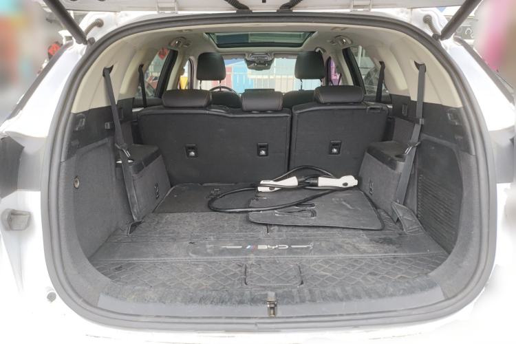 Used BYD Tang New Energy 2018 DM 2.0T All-Wheel Drive Smart Connect Advanced Model 7 Seats China V Emission Standard