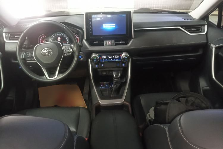 Used Toyota RAV4 2020 2.0L CVT Two-Wheel Drive Fashion PLUS Edition