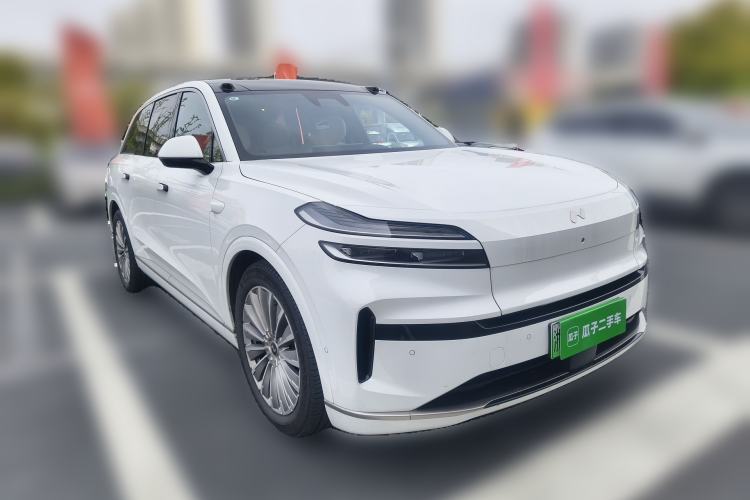 Used ONVO Luxeed L90 2025 Model—Max Six-Seater Version