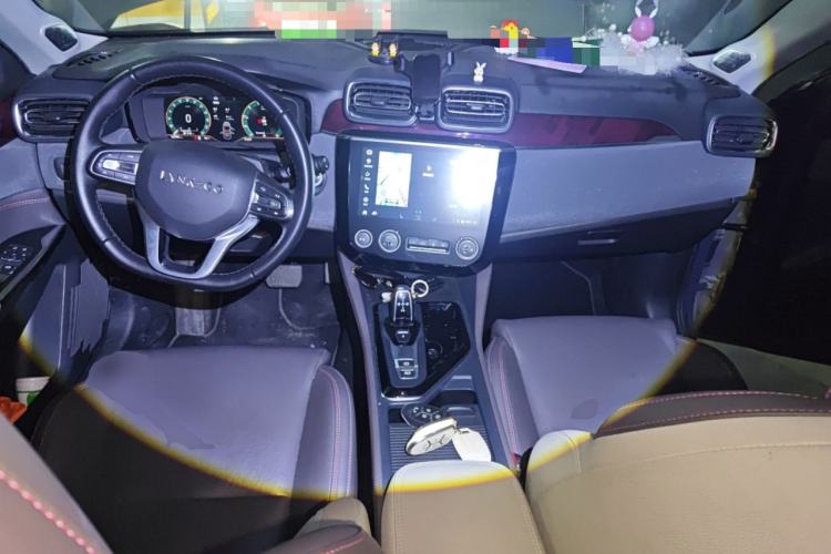 Used Lynk & Co 02 2021 1.5TD DCT Two-Wheel Drive Champion Edition Center Console