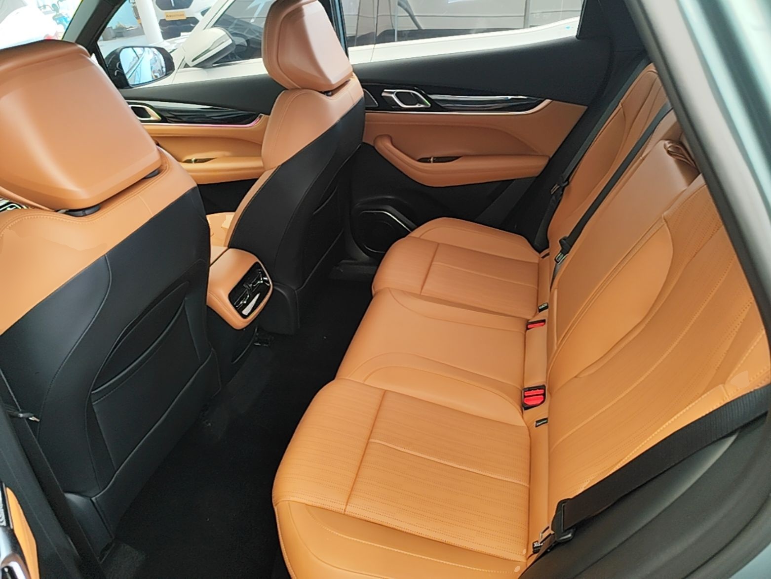Geely Auto FX11 2025 4th Generation 1.5TD DCT Jinxiu — снимка 20