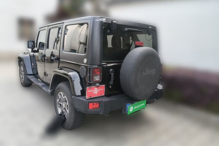 Used Jeep Wrangler 2013 3.6L Sahara Four-Door Edition
