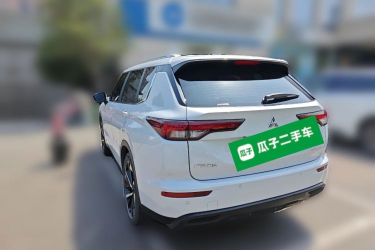 Used Mitsubishi Outlander 2023 1.5T CVT Two-Wheel Drive Luxury Edition 5 Seats