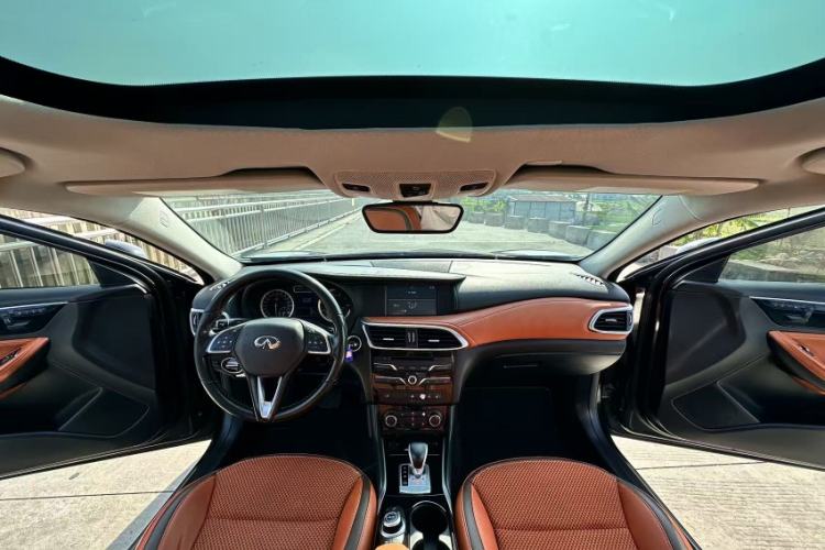 Used Infiniti QX30 2017 2.0T Four-Wheel Drive Sport Edition
