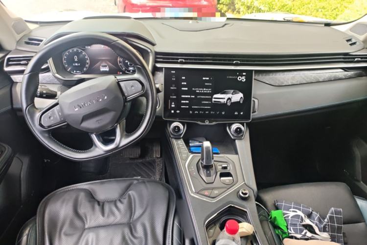 Used Lynk & Co 05 2020 2.0TD Two-Wheel Drive Shine Halo
