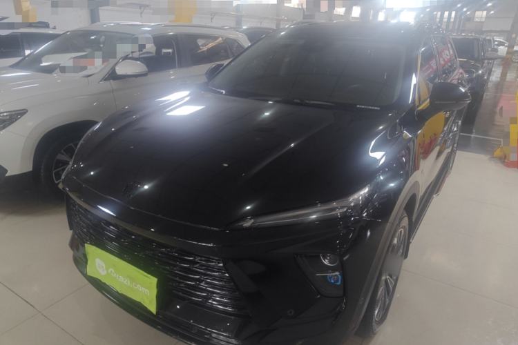 Used Buick Envision 2025 Encore Plus 28T All-Wheel-Drive Platinum Edition