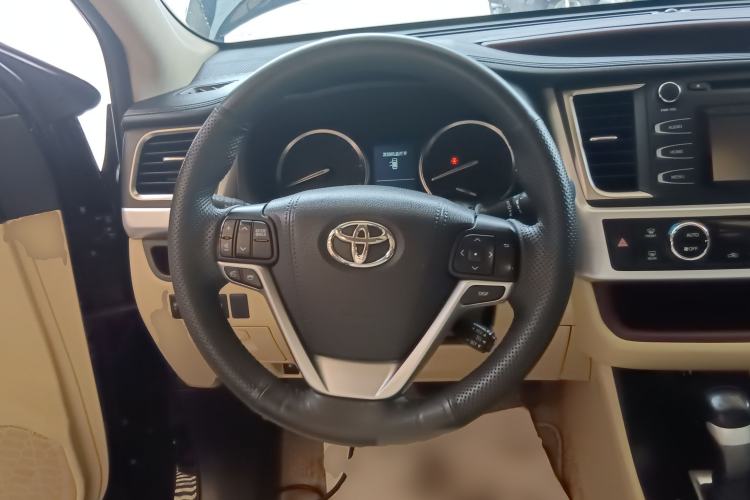 Used Toyota Highlander 2015 2.0T Four-Wheel Drive Luxury Edition 7-Seater