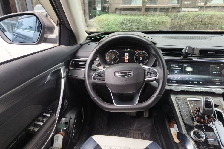 Used Geely Auto Emgrand X7 Sport 2020 1.8TD DCT ZhiZun PRO
