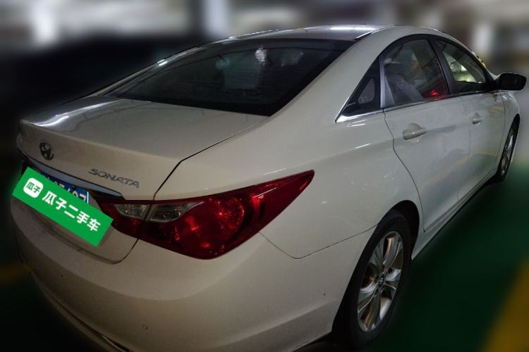 Used Hyundai Sonata 2011 2.0L Automatic Leading Edition Rear Right 45 Deg