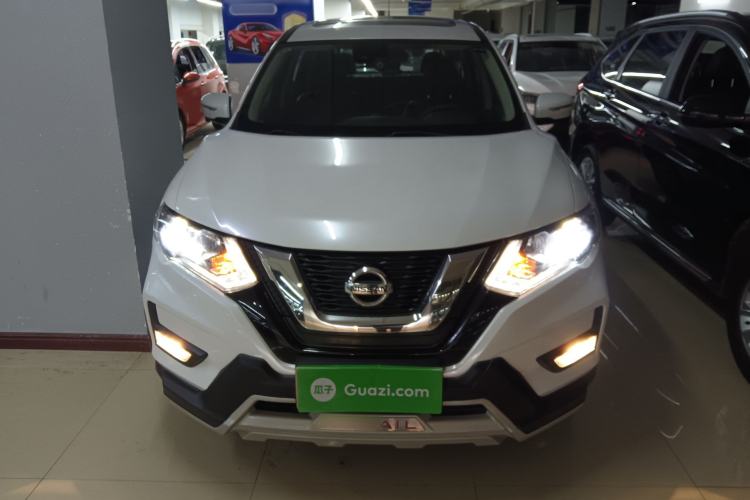 Used Nissan X-Trail 2019 2.0L CVT Smart Connect Comfort Edition 2WD
