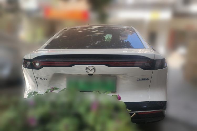 Used Mazda EZ-6 2024 Range-Extended 200 Luxury Edition
