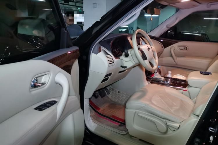 Used Nissan Patrol 2018 4.0L Automatic 7-Seater Middle East Version Driver Seat