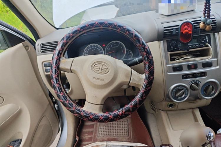 Used FAW Senya M80 2009 1.3L Manual 7-Seater Standard Edition Steering Wheel