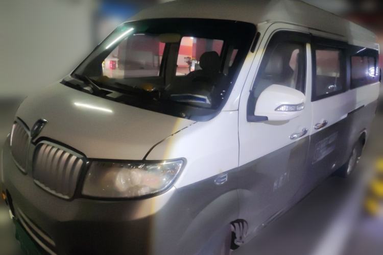 Used Jinbei New Hiace X30L 2016 1.3L Business Edition DLCG12