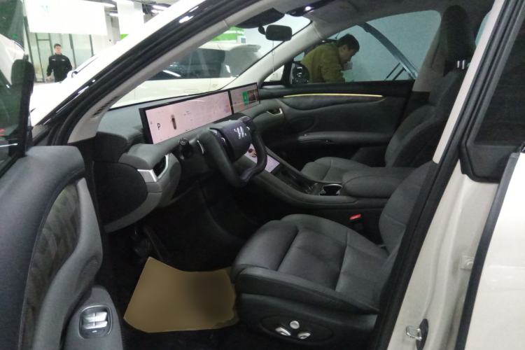 Used IM LS6 2023 Max Standard Edition
