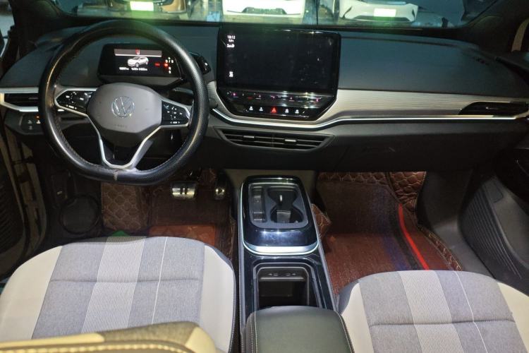 Used Volkswagen ID.4 CROZZ 2021 Long-Range PURE+ Two-Wheel Drive Version