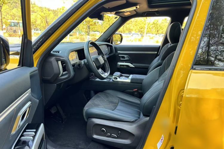 Used Deepal G318 2025 Worry-Free Adventure Edition Four-Wheel Drive Secret Realm Version
