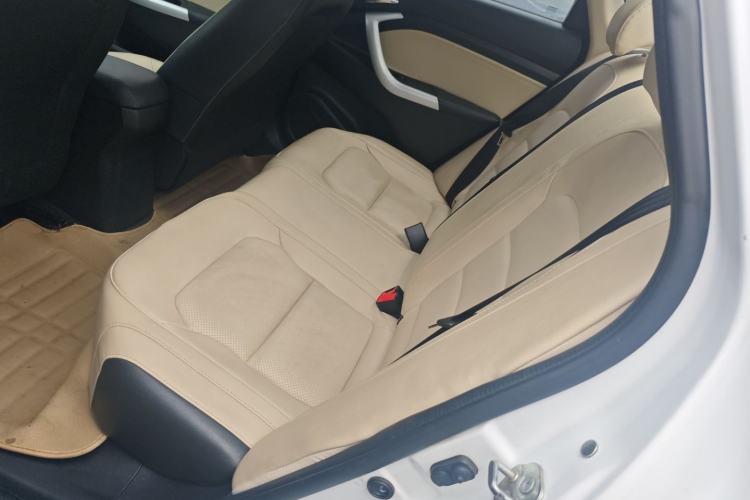 Used CHANGAN Alsvin V7 2015 1.6L Manual Enjoyment Model China IV Standard