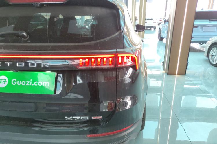 Used JETOUR X70 PRO 2023 1.5T DCT Comfort Edition 7-Seater
