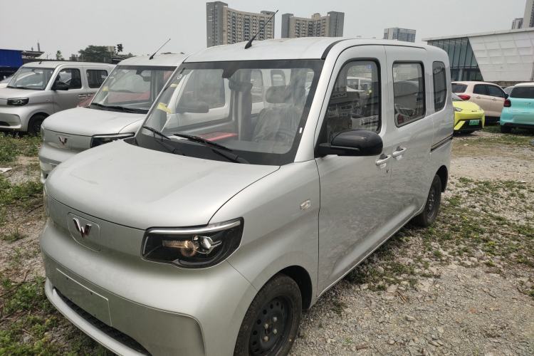 Used Wuling Zhiguang New Energy 2025 Standard Model