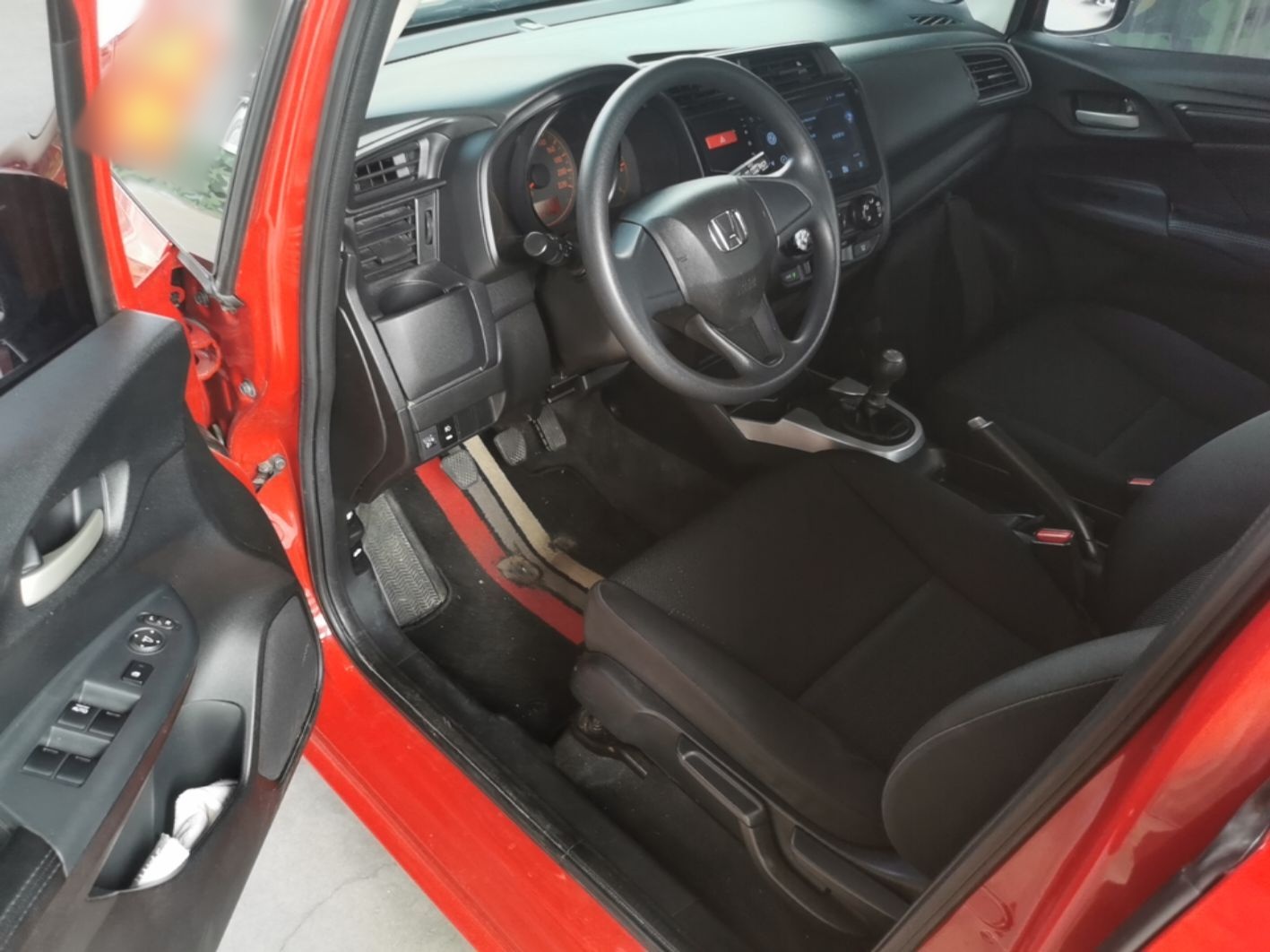 Interior delantero