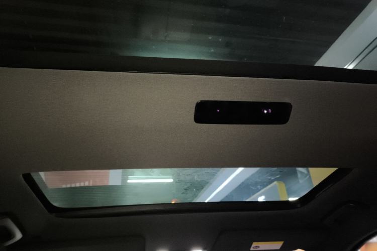 Used Li Auto L8 2023 Pro Model
