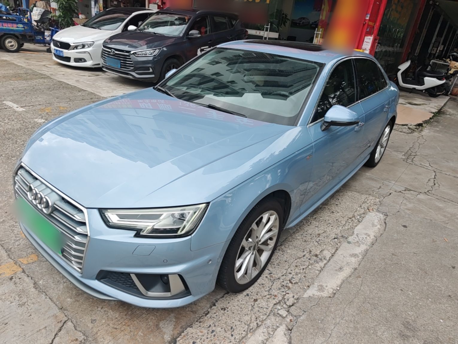 Sous le capot