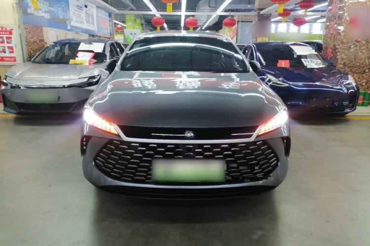 Used BYD Qin PLUS 2025 DM-i Smart Drive 55KM Leading Model Front