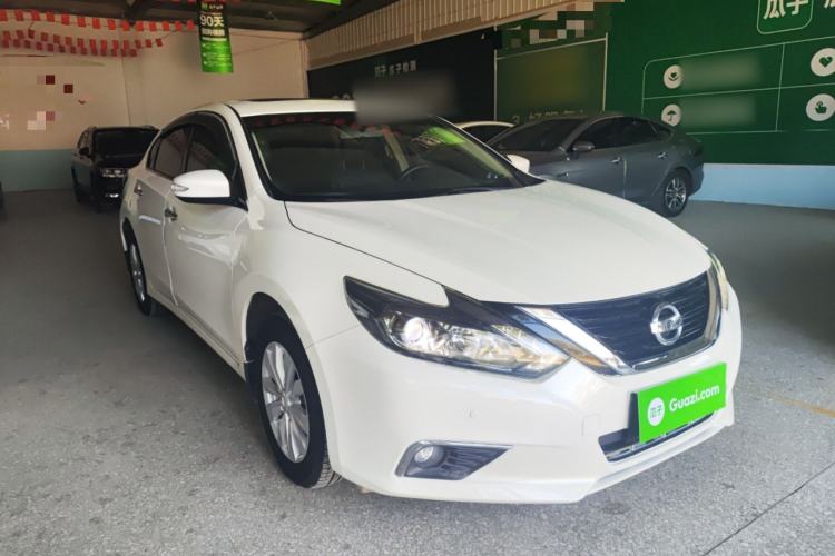 Used Nissan Teana 2016 Revised Version 2.0L XL Comfort Edition Front Right 45 Deg