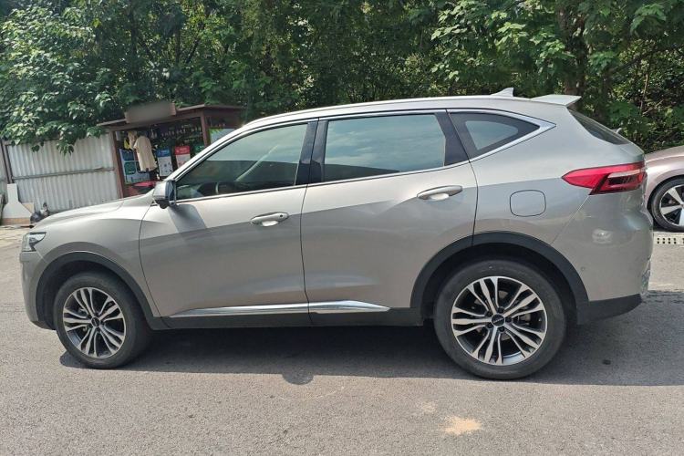 Used Haval F7 2021 2.0T All-Wheel Drive iJoy
