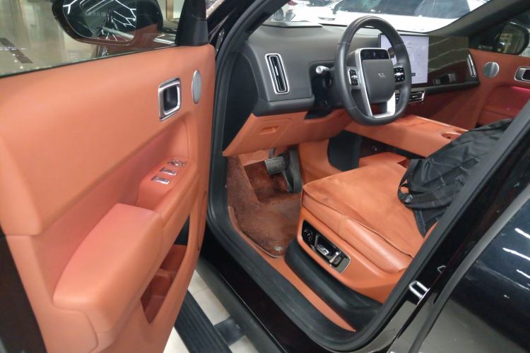 Used Li Auto L8 2024 Ultra Model