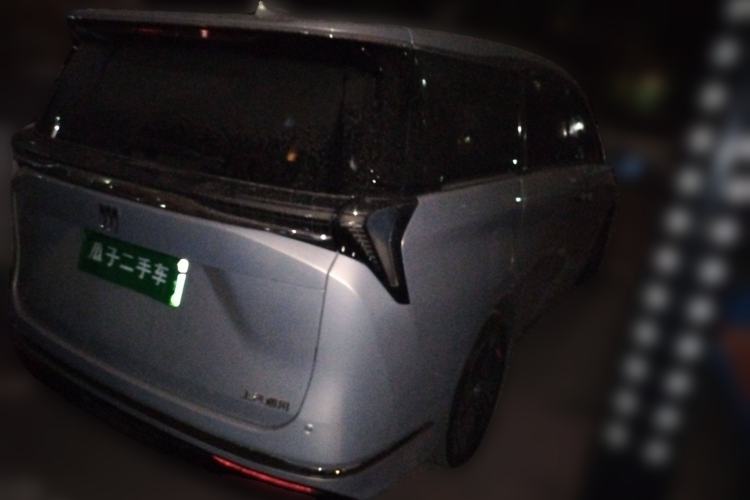 Used Buick GL8 2025 Lu Zun Deluxe and Yue Aivia Edition
