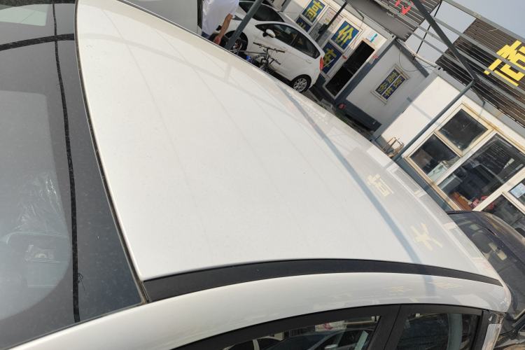 Used AION UT 2025 330 Starlight Edition Roof