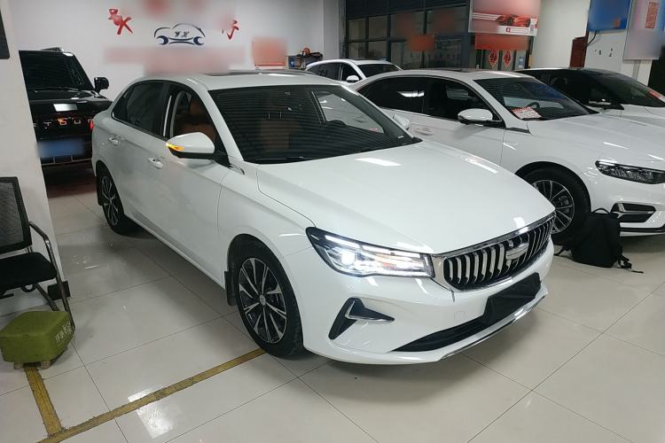 Used Geely Auto Emgrand 2025 4th Generation 1.5L CVT Flagship Version
