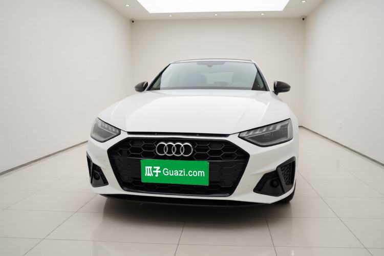 Used Audi A4L 2020 40 TFSI Luxury Dynamic Model
