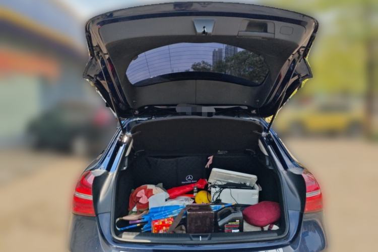 Used Mercedes-Benz GLA 2018 GLA 200 Fashion Model Trunk