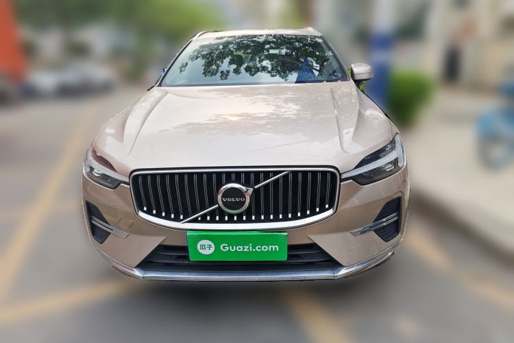 Used Volvo XC60 2022 B5 4x4 Zhiyi Luxury Edition Front