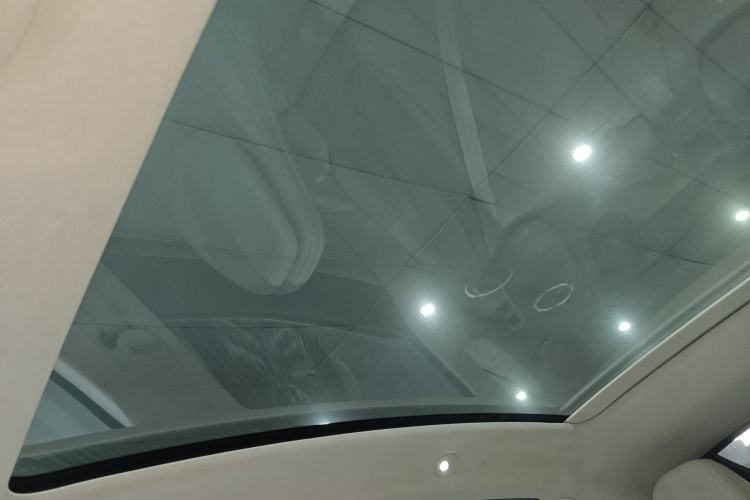 Used Hima Luxeed R7 2025 Range-Extended Version 251 km Max Headliner