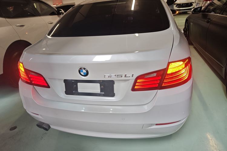 Used BMW 5 Series 2014 520Li Elegant Model