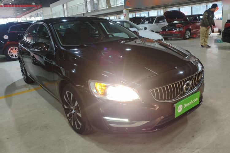 Used Volvo S60 2018 S60L T3 Smart Progress Edition