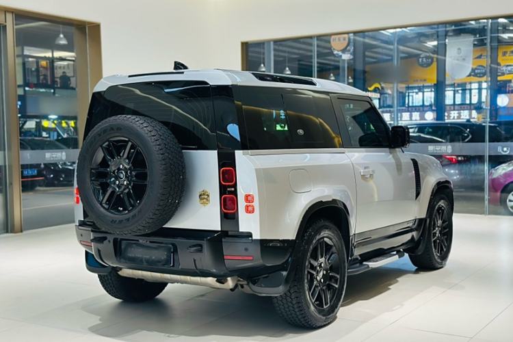 Used Land Rover Defender 2021 90 P400 X-DYNAMIC S
