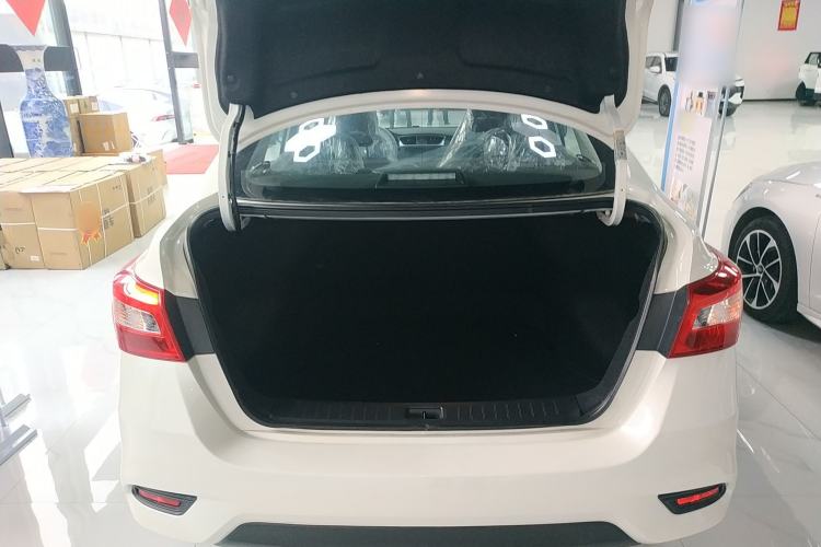 Used Nissan Sylphy 2024 Restyled Version 2 Classic 1.6XE CVT Comfort Edition Trunk