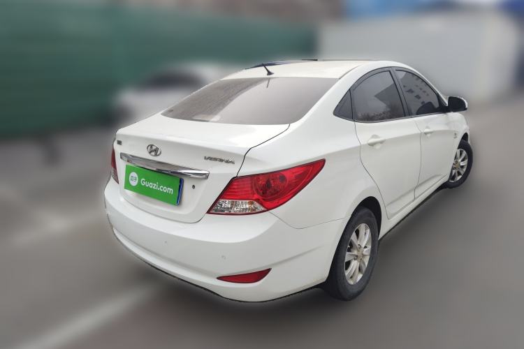 Used Hyundai Verna (older generation) 2010 Sedan 1.4L Manual Standard GL Model