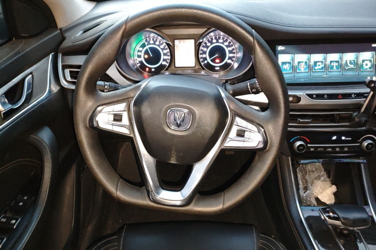 Used CHANGAN Eado New Energy 2019 EV460 Smart Edition
