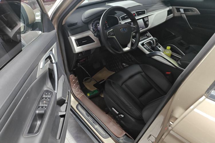 Used Geely Auto Emgrand X7 Sport 2020 1.8TD DCT Two-Wheel Drive Smart Connect 4G-Enabled Version