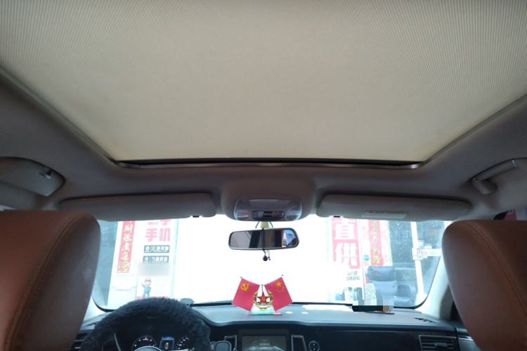 Used Zotye T700 2017 1.8T Dual-Clutch Luxury Model
