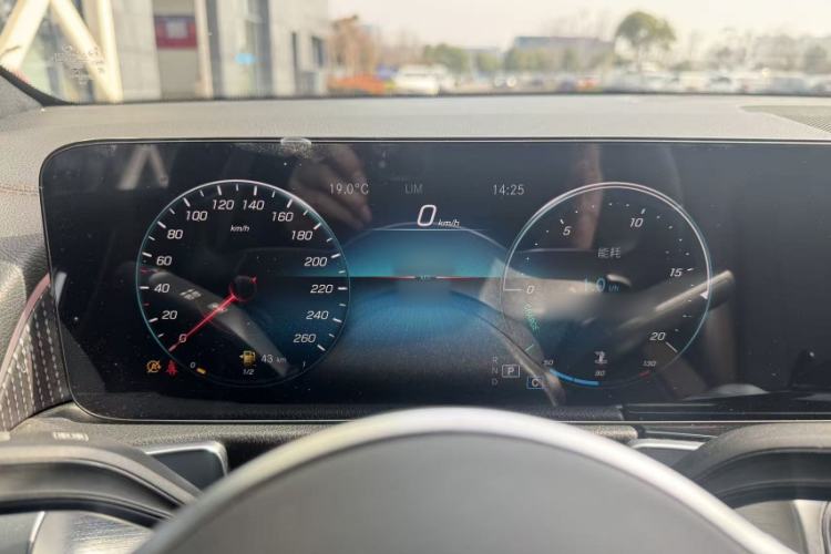 Used Mercedes-Benz GLB 2021 GLB 200 Fashion Model
